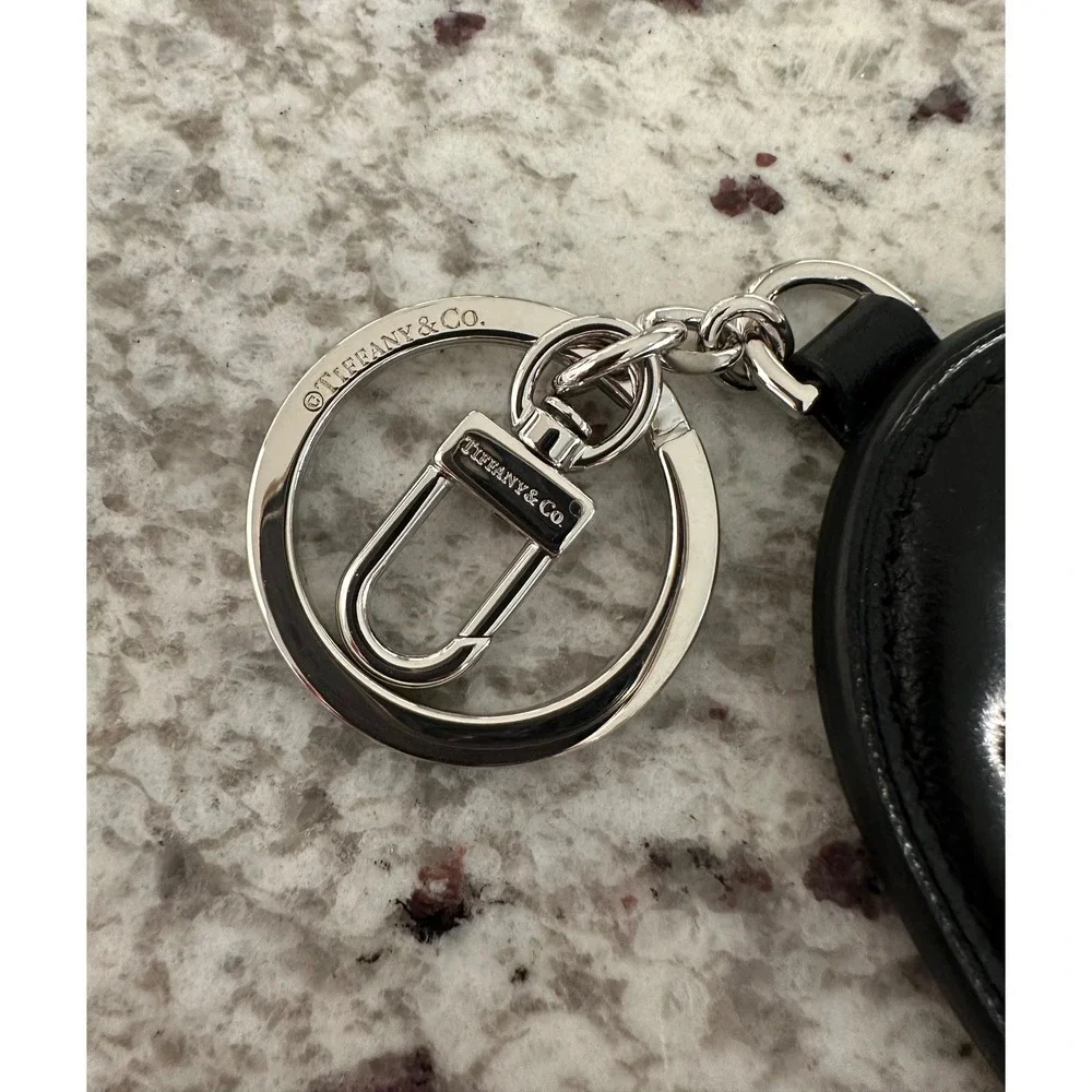 Tiffany & Co. New Black Leather Heart Rtt Return to Tiffany Keychain Keyring